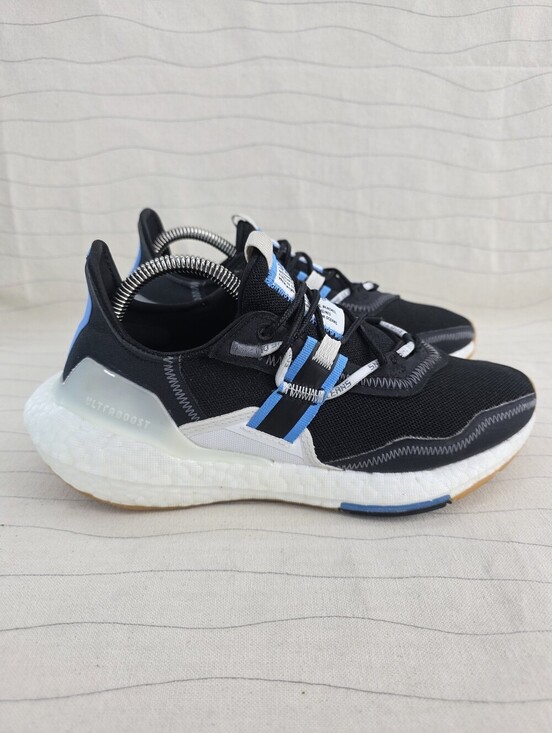 adidas Shoes - Adidas Womens Ultraboost 22 Parley Black Blue White Running Shoes HQ6533 Sz 7.5